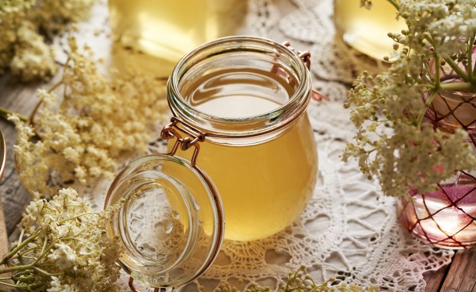 syrop z kwiatów czarnego bzu